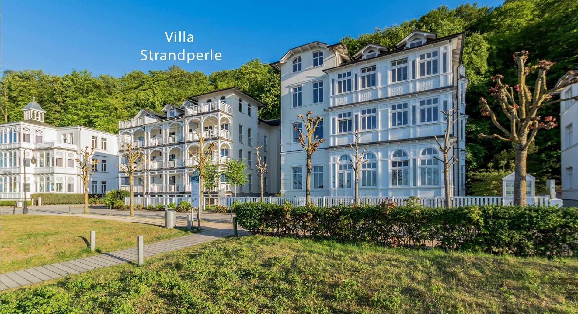 Villa Strandperle direkt an der Strandpromenade in Binz