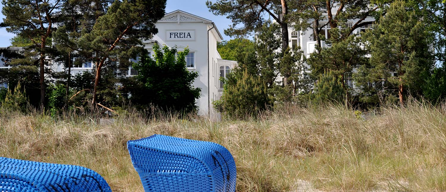 Villa Freia - Appartement Amber direkte Strandlage an der Strandpromenade in Binz