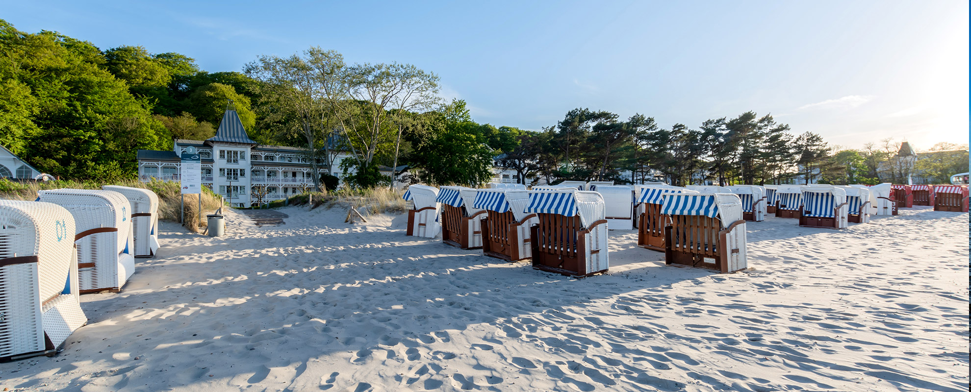 Seeschloss Binz Ferienwohnungen am Strand