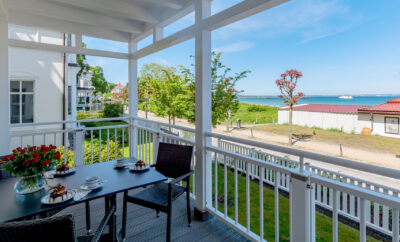 Villa Strandperle Ferienwohnung 4 mit frontalem Meerblick, direkt an der Strandpromenade in Binz